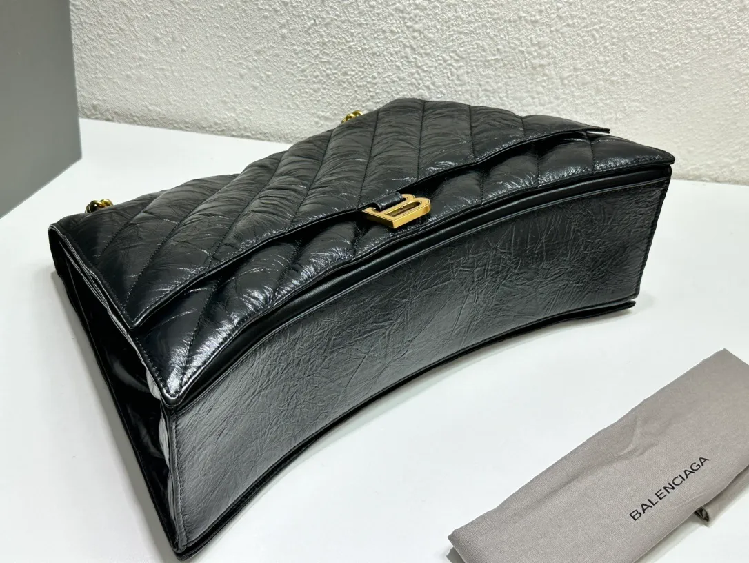 All categories Official website "Brand Women's Bags" Women's Bags 💙 BALENCIAGA 2023 latest Balenciaga crossbody bag