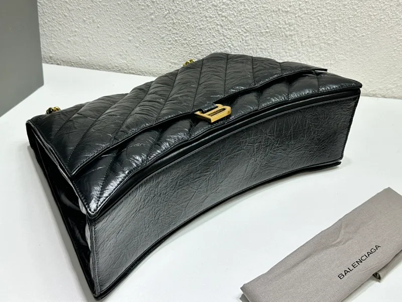All categories Official website "Brand Women's Bags" Women's Bags 💙 BALENCIAGA 2023 latest Balenciaga crossbody bag