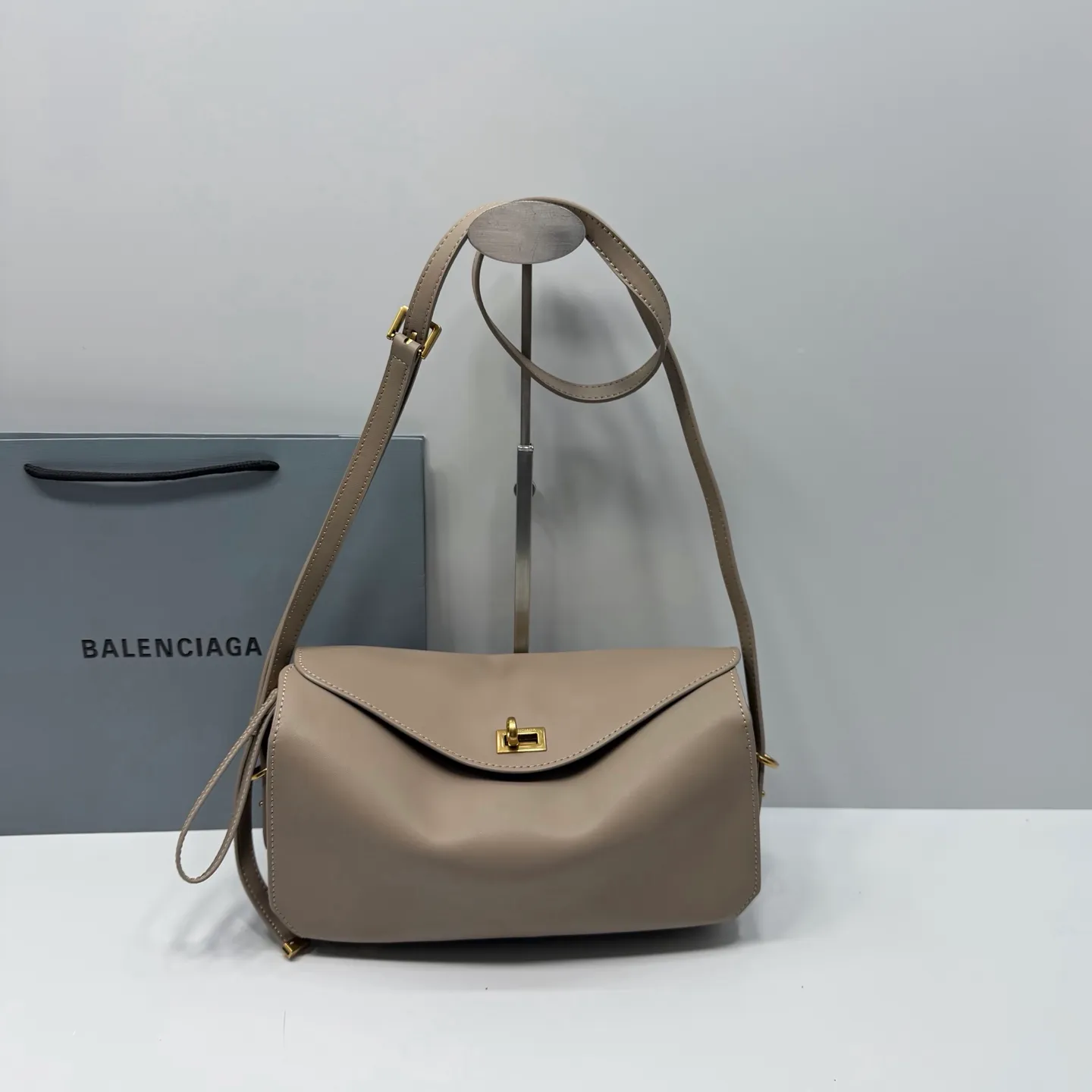 All Categories Official Website "Brand Women's Bags" Women's Bags 💙 BALENCIAGA 2026 New Balenciaga Crossbody Bag