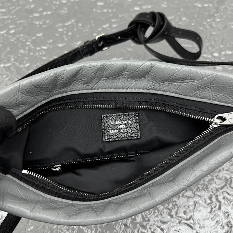 All Categories Balenciaga Women's Bags (Balenciaga) Balenciaga 8819 Small and Medium Size