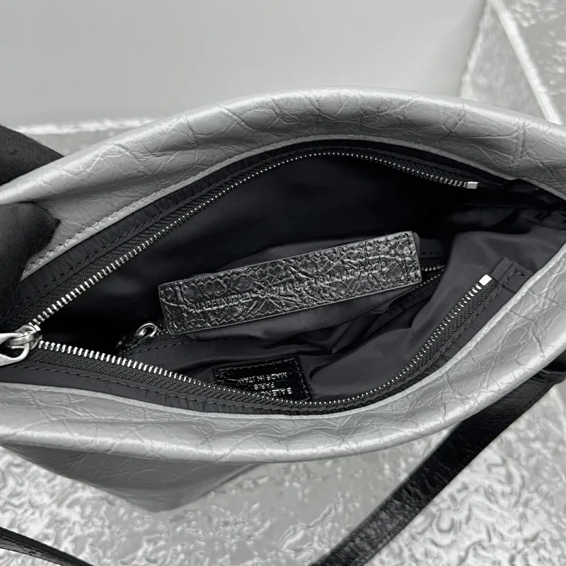 All Categories Balenciaga Women's Bags (Balenciaga) Balenciaga 8819 Small and Medium Size