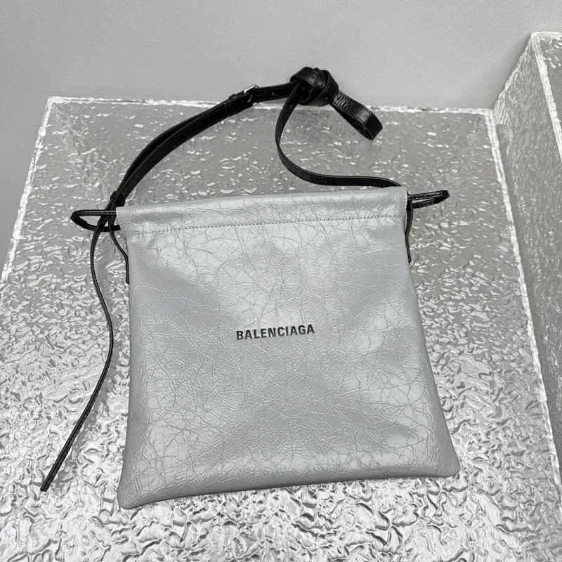 All Categories Balenciaga Women's Bags (Balenciaga) Balenciaga 8819 Small and Medium Size