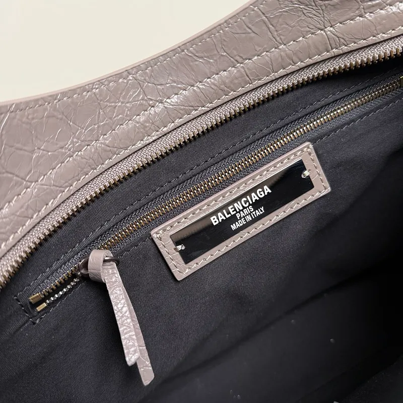All categories Balenciaga Women's Bags (Balenciaga) Balenciaga 188110