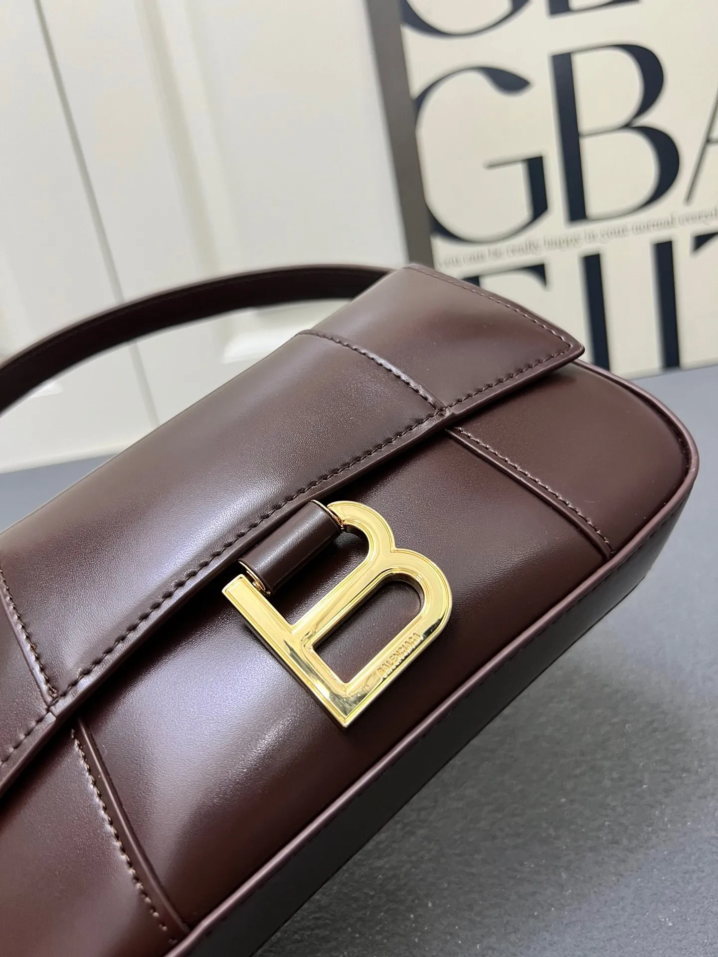 All Categories Official Website "Brand Women's Bags" Women's Bags 💙 BALENCIAGA 2025 New Balenciaga Crossbody Bag