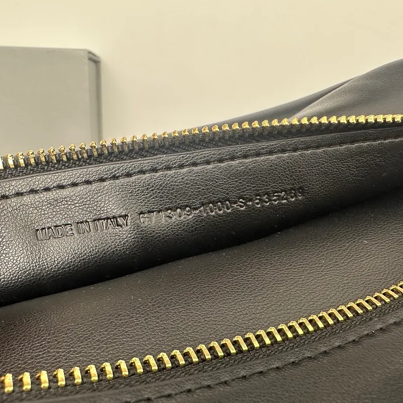 All Categories Balenciaga Women's Bags (Balenciaga) Balenciaga 8812