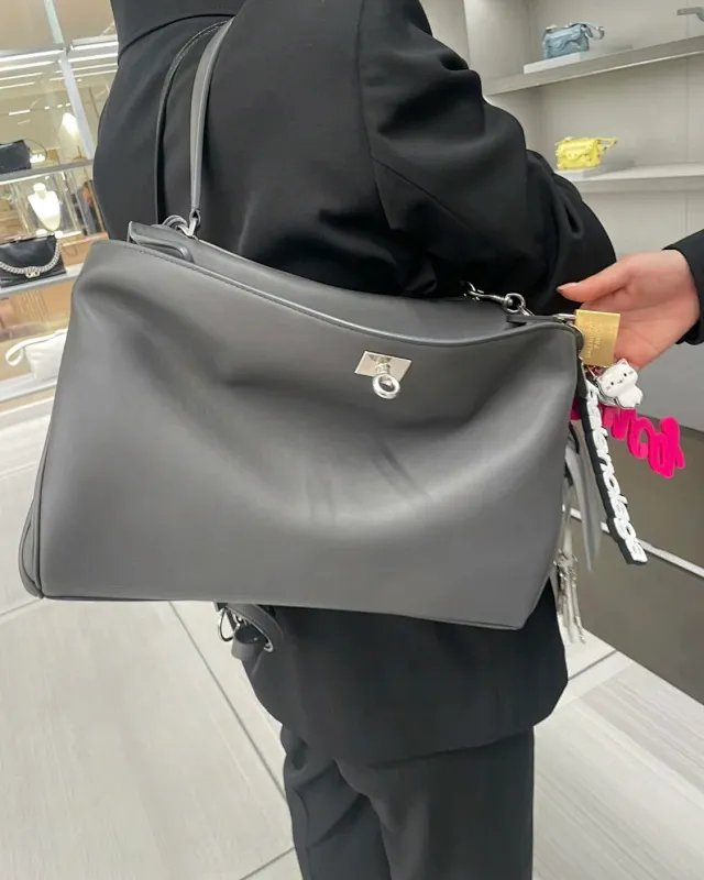 All Categories Balenciaga Women's Bags (Balenciaga) Balenciaga 2211