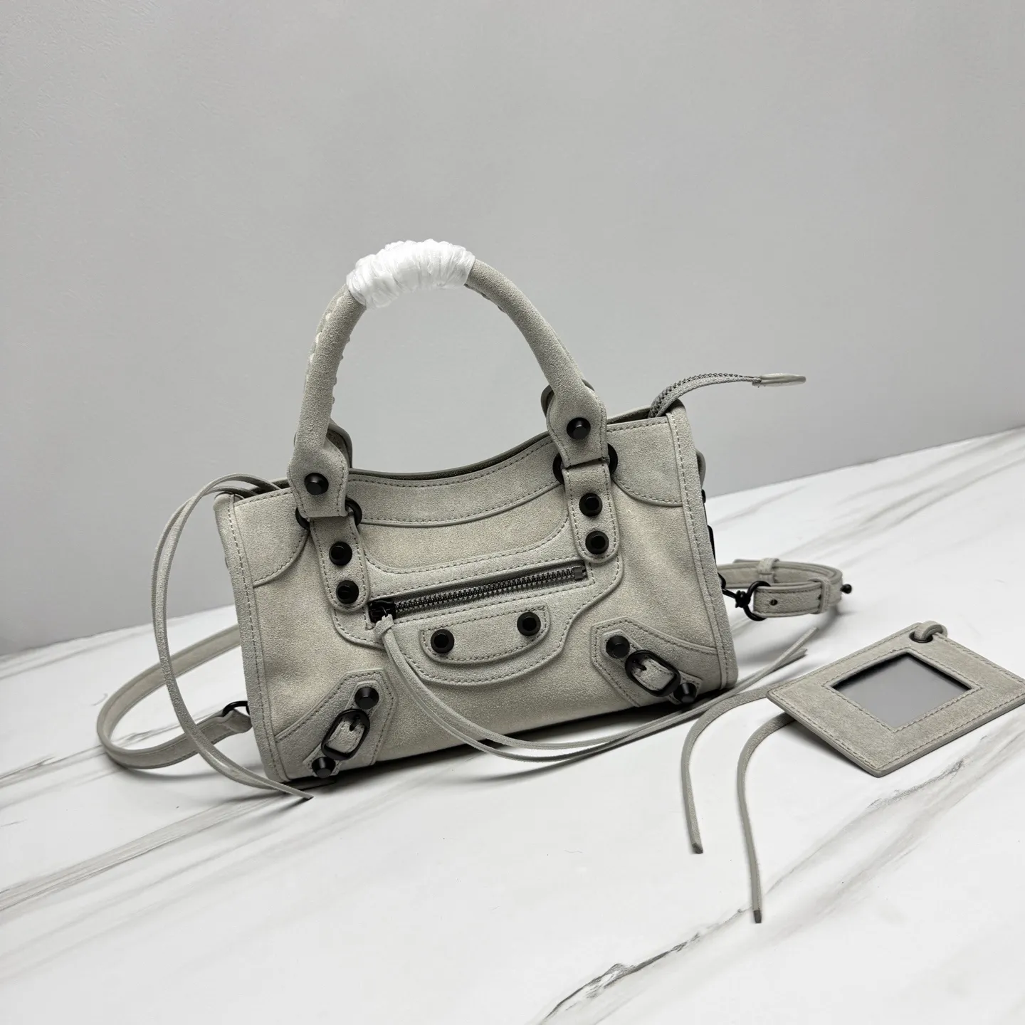 All Categories Balenciaga Women's Bags (Balenciaga) Balenciaga 6604