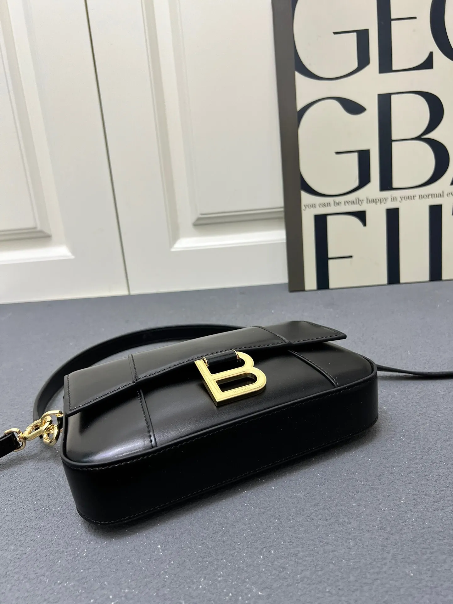 All Categories Official Website "Brand Women's Bags" Women's Bags 💙 BALENCIAGA 2025 New Balenciaga Crossbody Bag