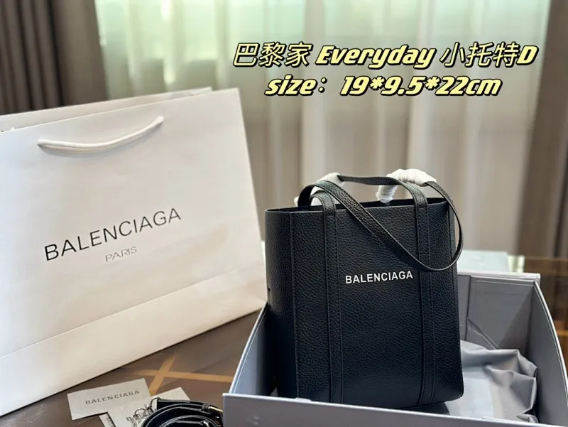 All Categories Official Website "Brand Women's Bags" Women's Bags 💙 BALENCIAGA 2024 Official Website New Balenciaga Tote Bag