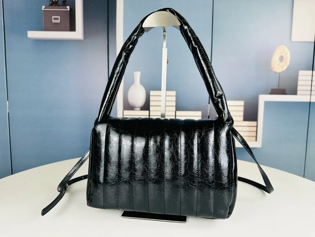 All categories Balenciaga Women's Bags (Balenciaga) Balenciaga 78962