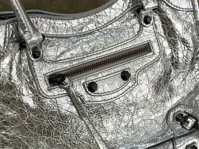 All Categories Balenciaga Women's Bags (Balenciaga) Balenciaga 1020
