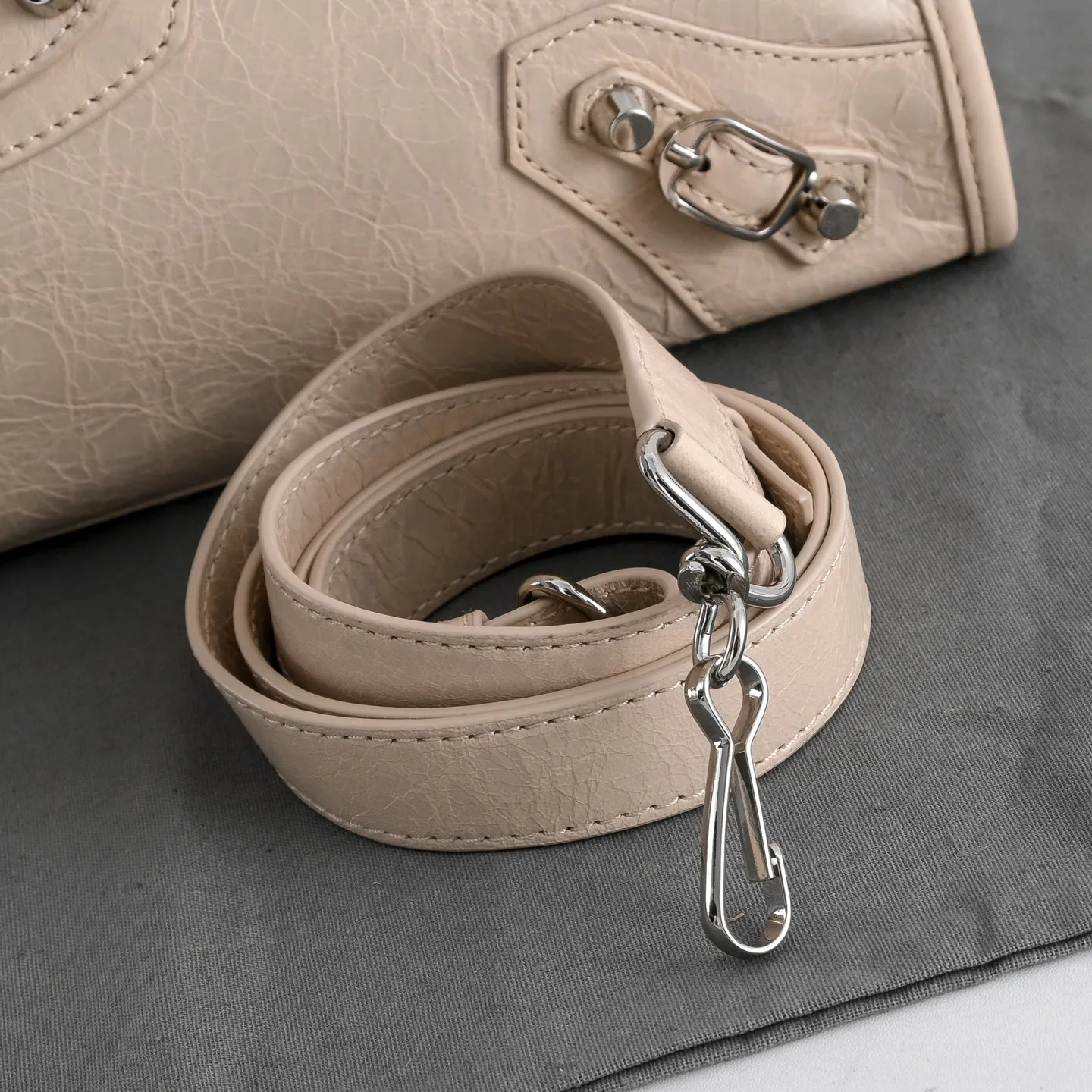 All Categories Balenciaga Women's Bags (Balenciaga) Balenciaga 3020