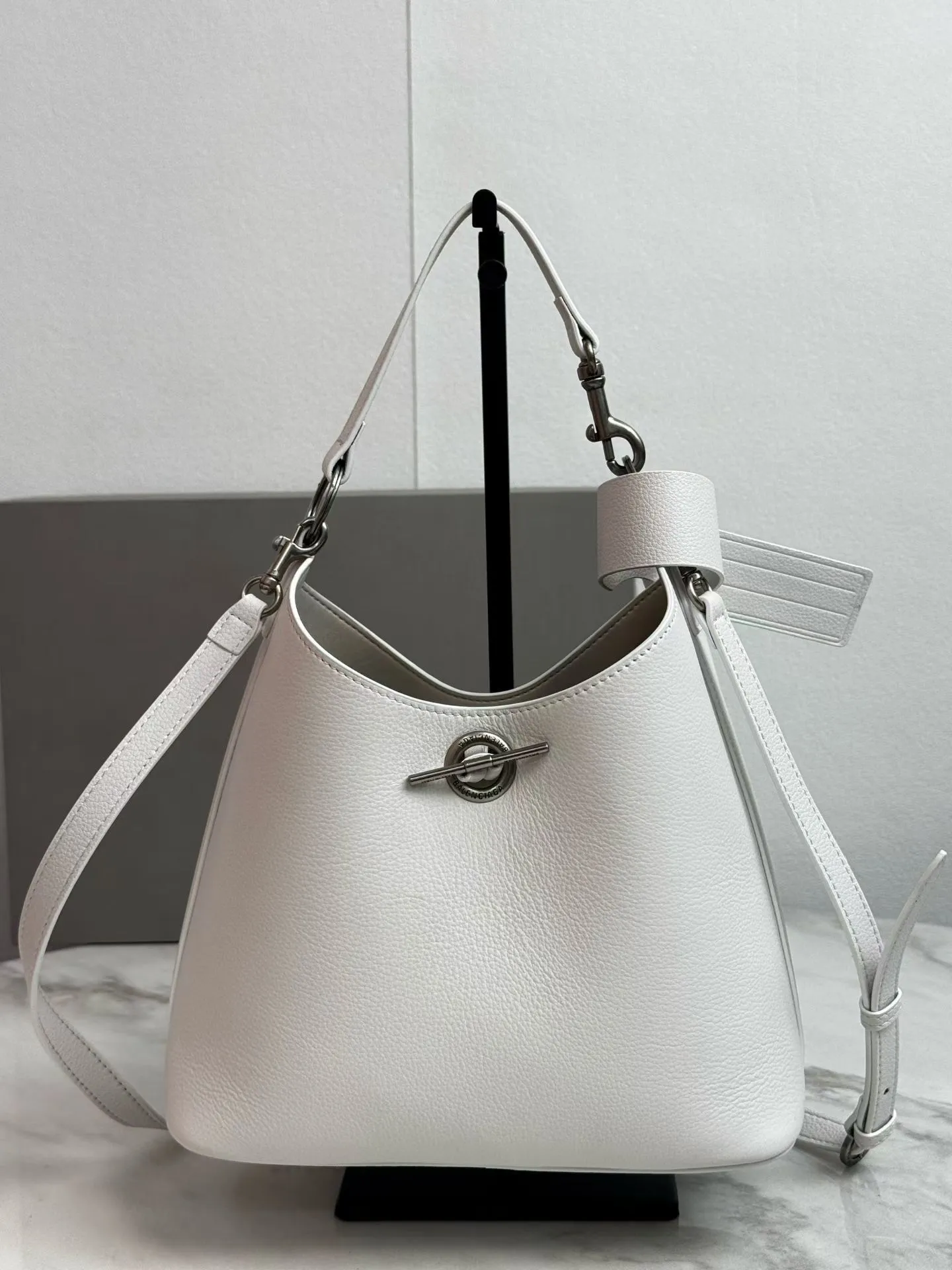 All categories Balenciaga Women's Bags (Balenciaga) Balenciaga 69982