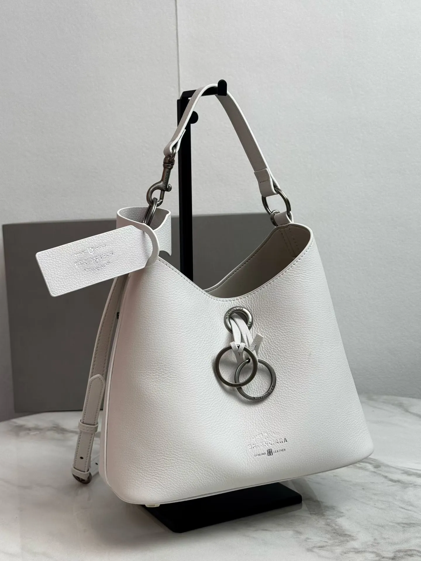 All categories Balenciaga Women's Bags (Balenciaga) Balenciaga 69982