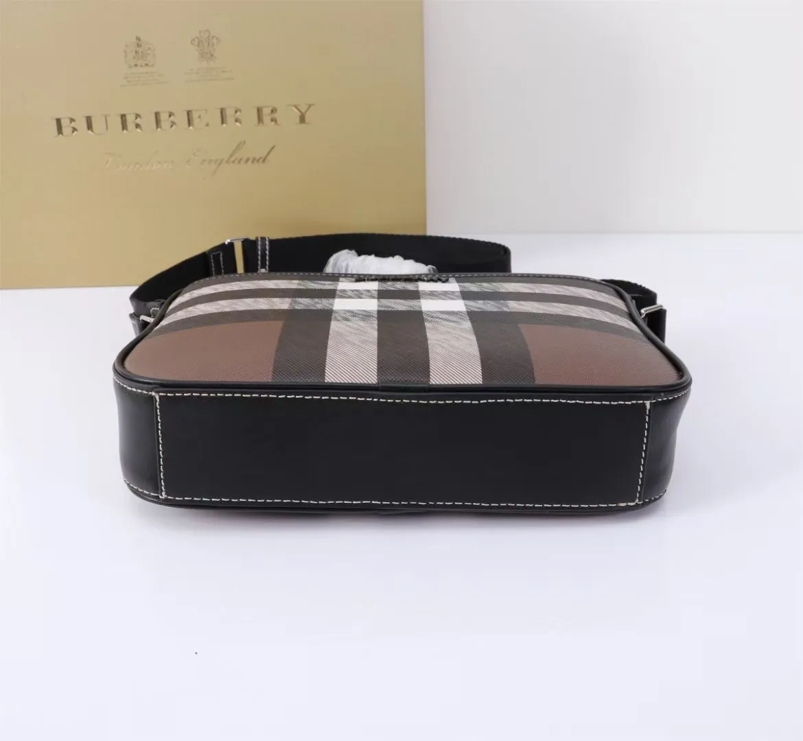 All categories Burberry men's bag (Burbrry) Burberry 85881