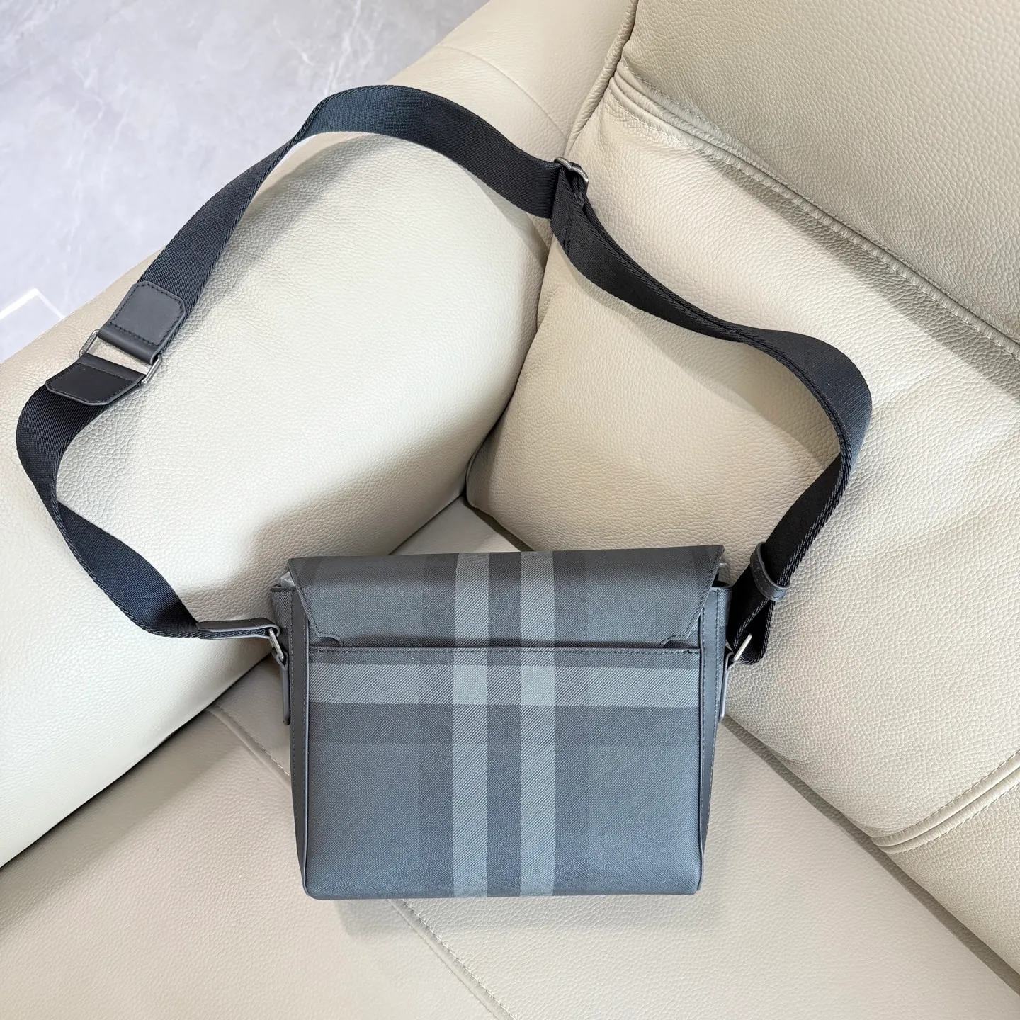 All categories Burberry men's bag (Burbrry) Burberry 8424