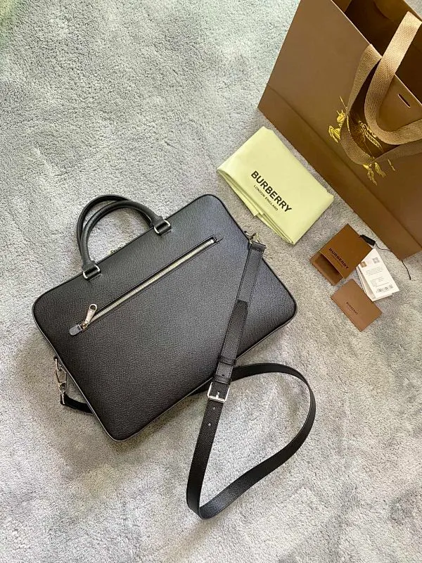 All Categories Burberry Men's Bag (Burbrry) Original Burberry 37927-2