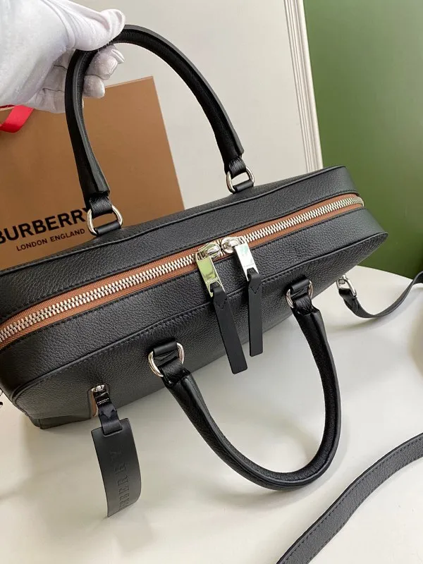 All Categories Burberry Men's Bag (Burbrry) Original Burberry 38927-3