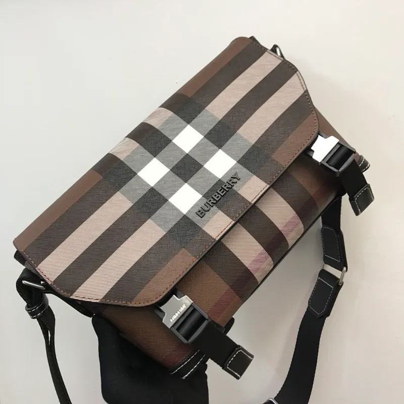 All categories Burberry men's bags (Burbrry) Burberry original order 80528991-1