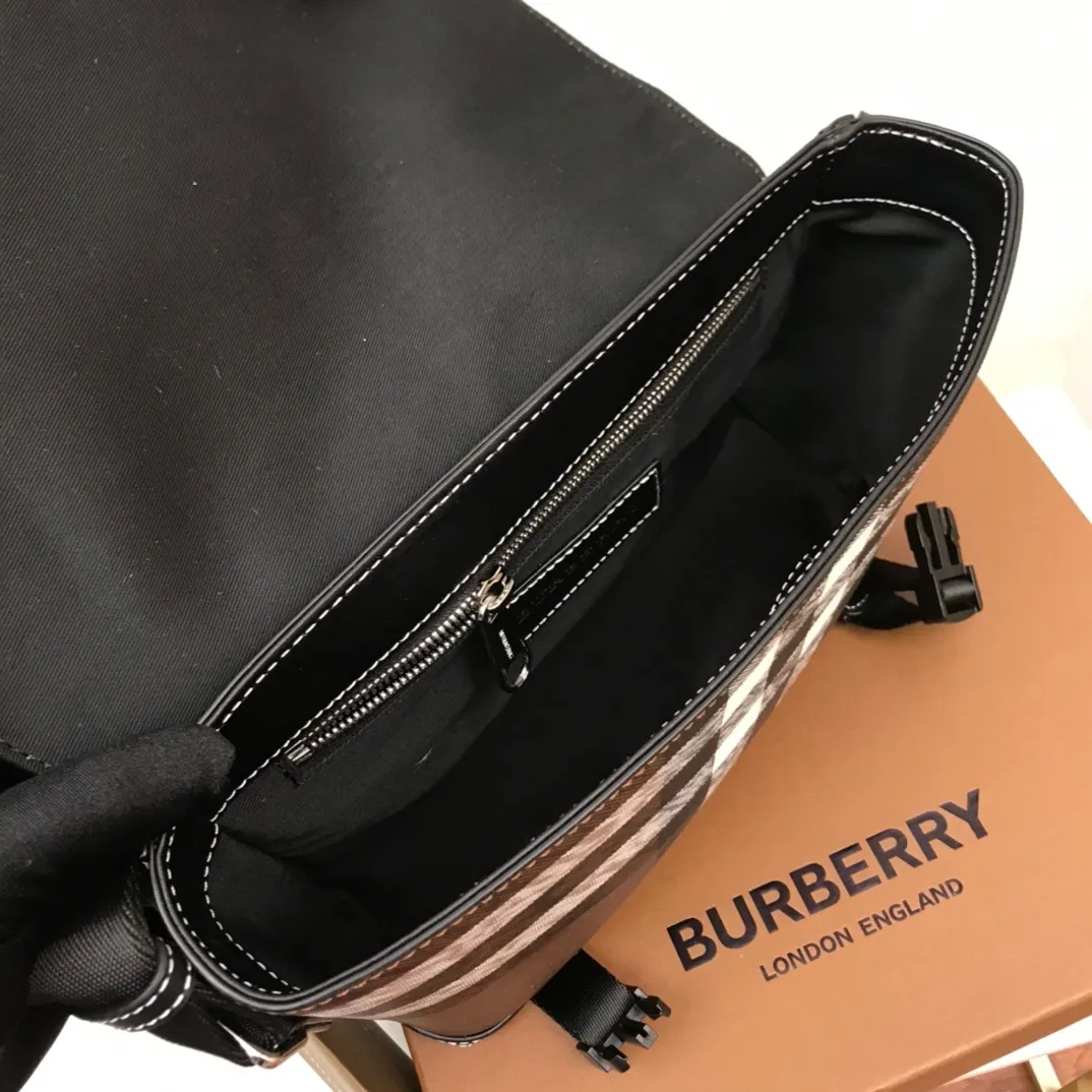 All categories Burberry men's bags (Burbrry) Burberry original order 80528991-1