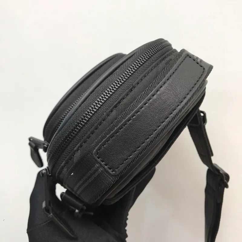 All categories Burberry men's bag (Burbrry) Burberry original order 80430881