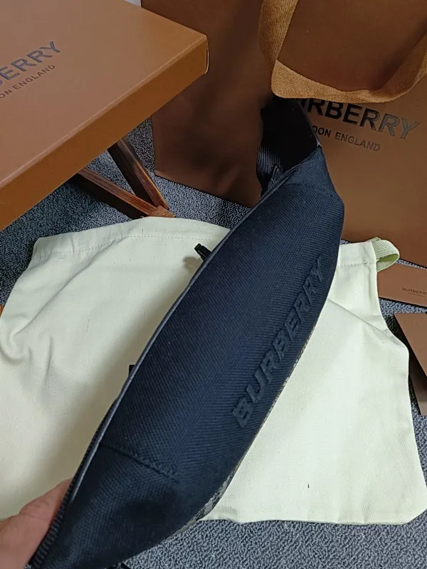 All Categories 💚 Top Version Men’s Bags 💚 Burberry 2023 New Burberry Belt Bag