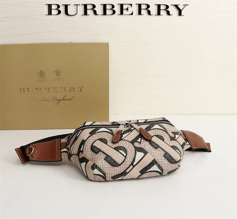 All categories Burberry men's bags (Burbrry) Burberry, 3556