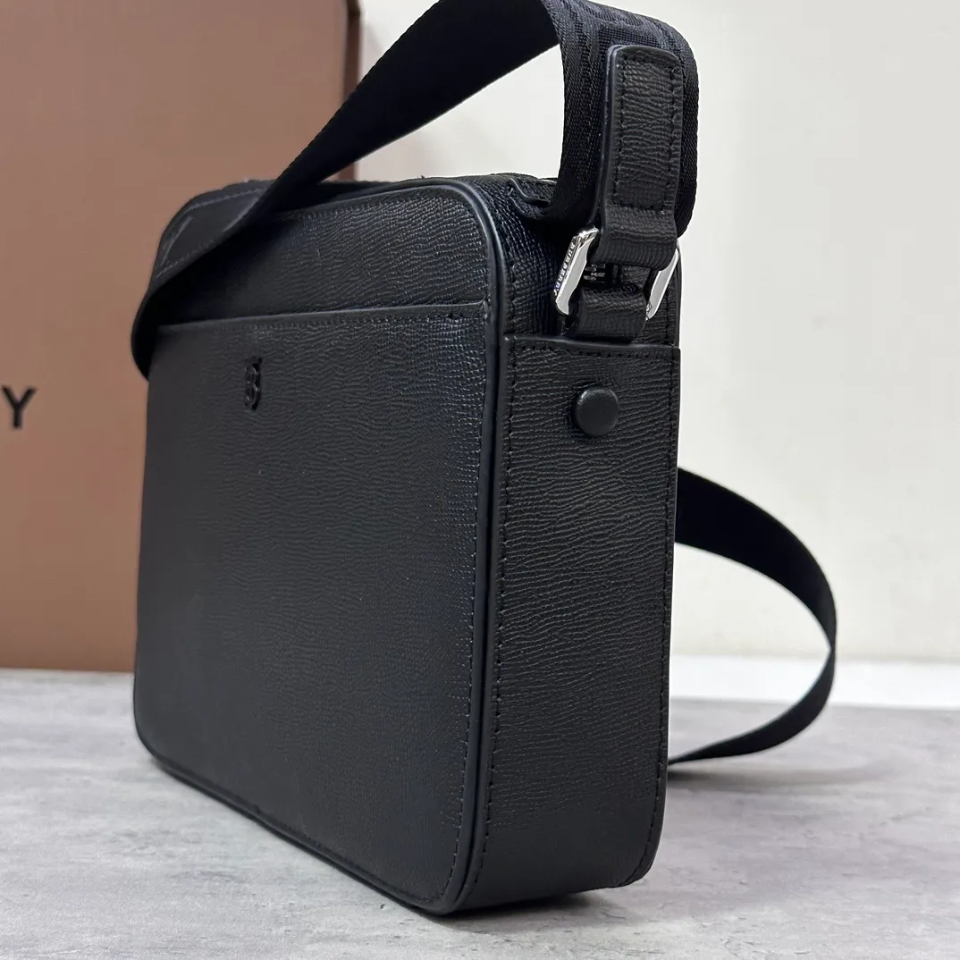 All categories Burberry men's bags (Burbrry) Burberry original order 550678