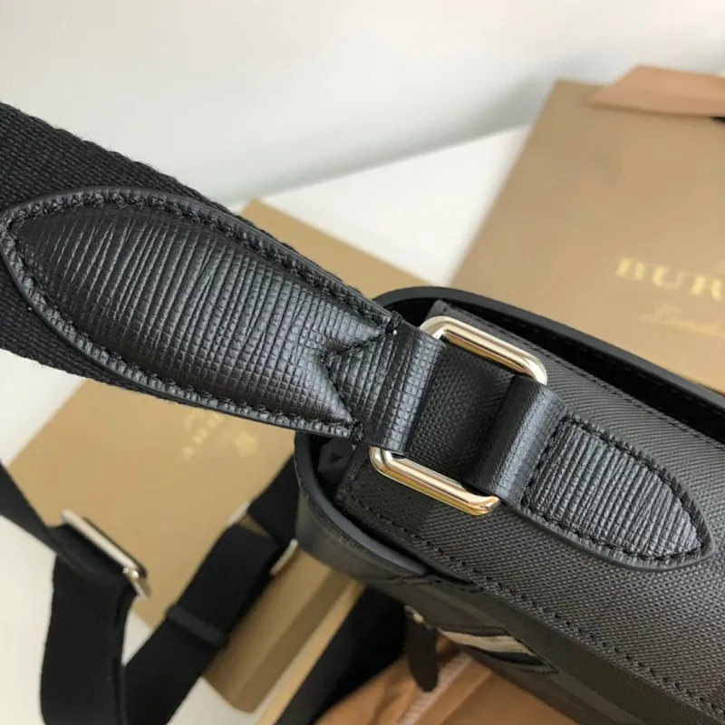 All Categories Burberry Men's Bag (Burbrry) Original Burberry 21727