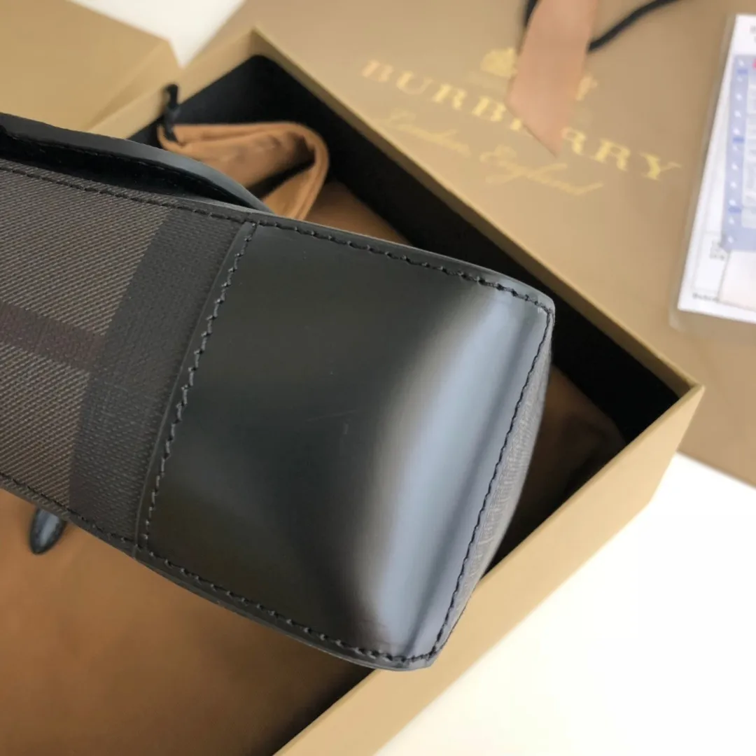 All Categories Burberry Men's Bag (Burbrry) Original Burberry 21727