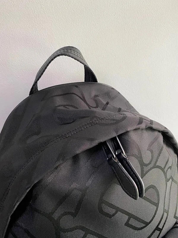 All categories Burberry men's bag (Burbrry) Burberry, 002