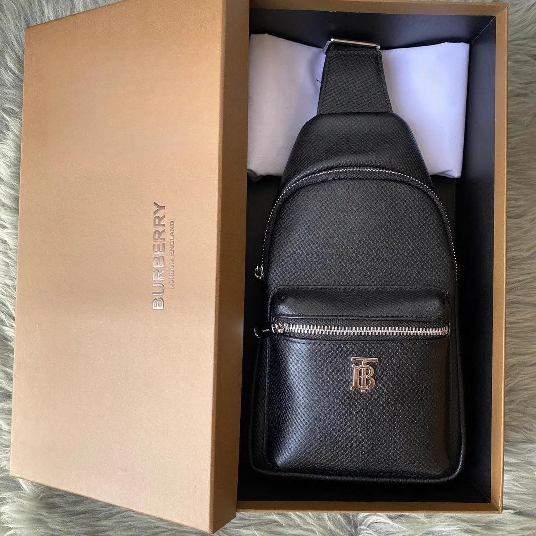All categories Burberry men's bag (Burbrry) Burberry 0T178-4 black