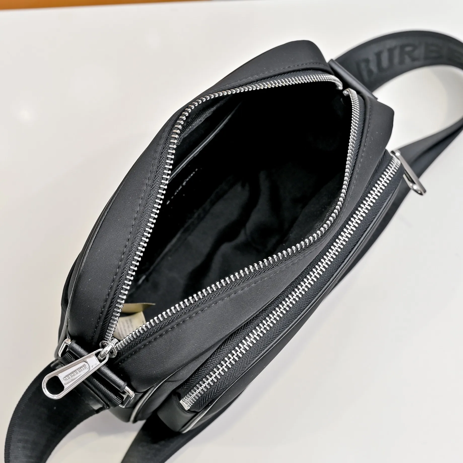 All categories Burberry men's bag (Burbrry) Burberry 2226