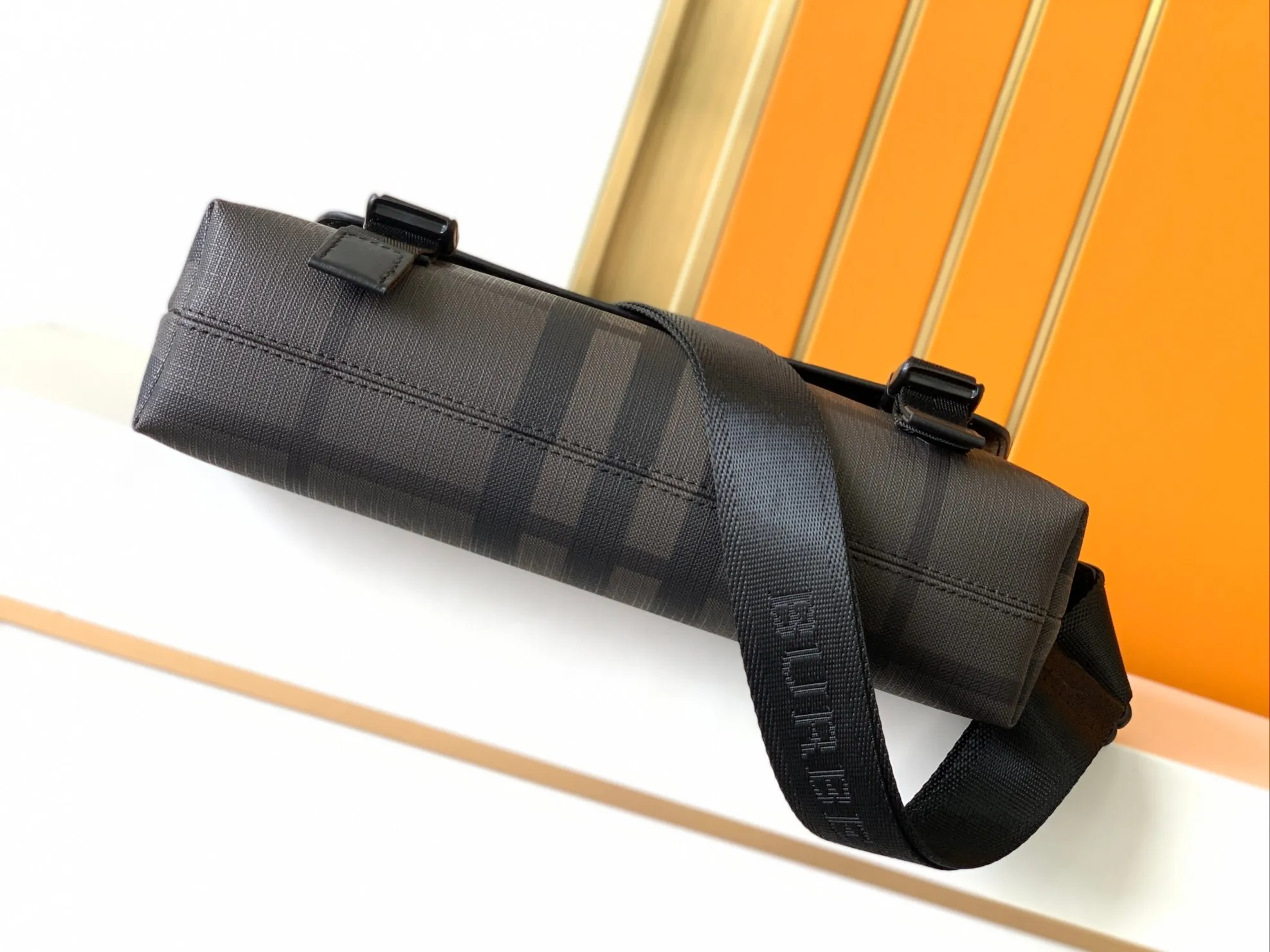 All categories 💚 Top version men’s bags 💚 Burberry 2024 official website new Burberry crossbody bag
