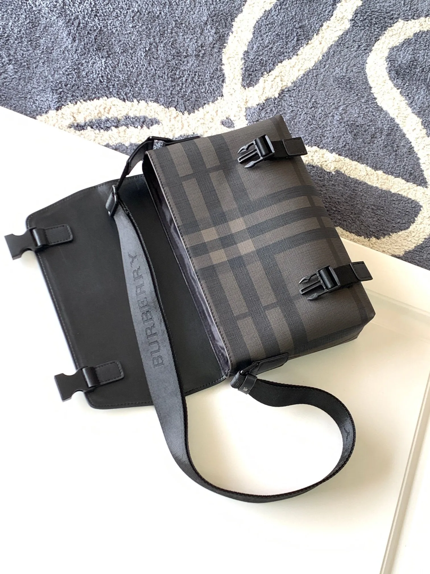 All categories 💚 Top version men’s bags 💚 Burberry 2024 official website new Burberry crossbody bag