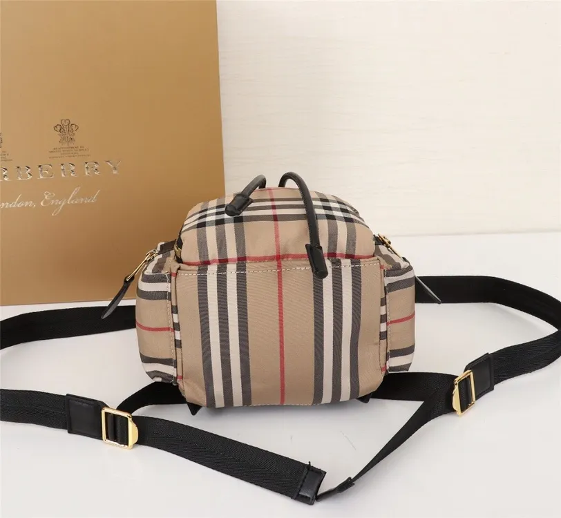 All categories Burberry men's bags (Burbrry) Burberry, 9215