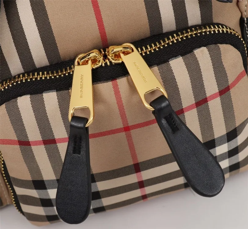 All categories Burberry men's bags (Burbrry) Burberry, 9215