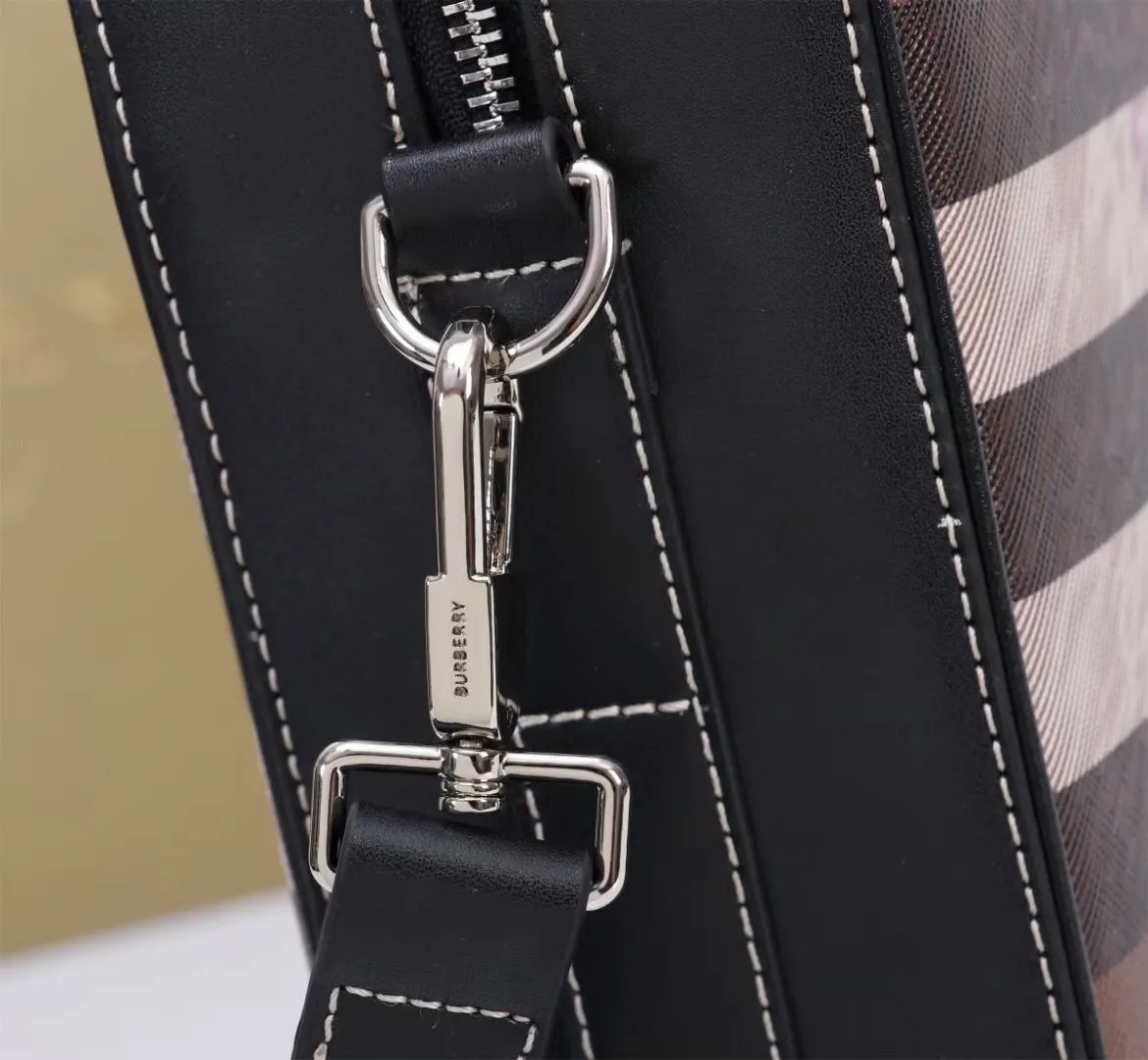 All categories Burberry men's bag (Burbrry) Burberry 53381