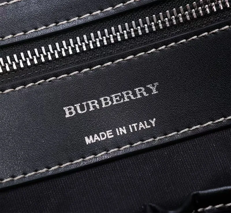 All categories Burberry men's bag (Burbrry) Burberry 53381