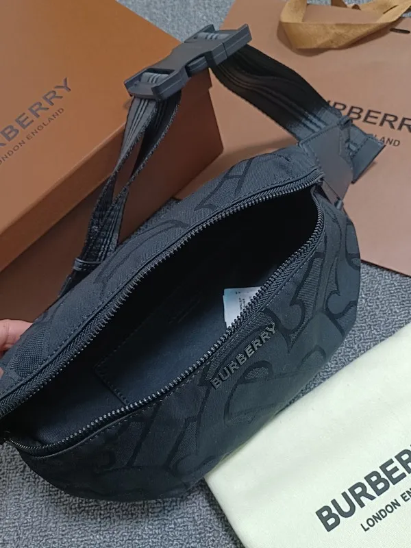 All Categories 💚 Top Version Men’s Bags 💚 Burberry 2023 New Burberry Belt Bag