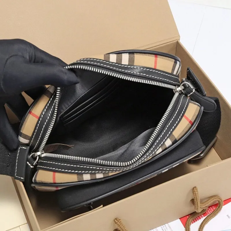 All categories Burberry men's bag (Burbrry) Burberry 19138