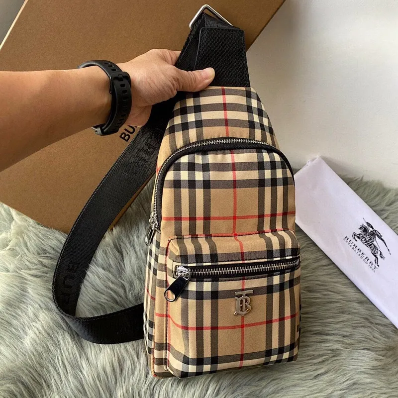 All categories Burberry men's bag (Burbrry) Burberry 0T178-4