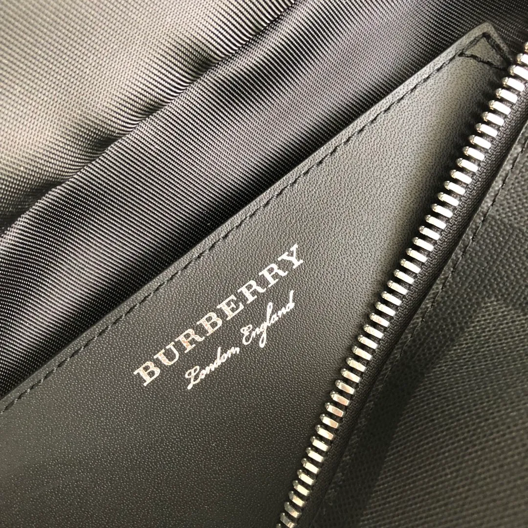 All Categories 💚 Top Version Men’s Bags 💚 Burberry 2026 New Burberry Belt Bag