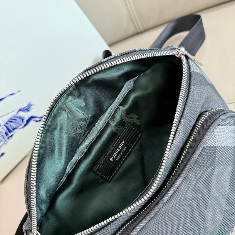 All Categories Burberry Men's Bag (Burbrry) Burberry Special 3561