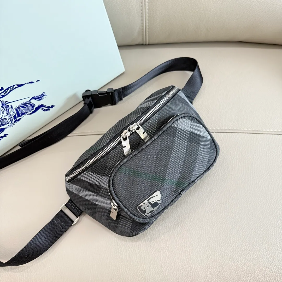 All Categories Burberry Men's Bag (Burbrry) Burberry Special 3561