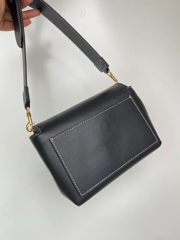 All categories Burberry men's bag (Burbrry) Burberry original order 18812
