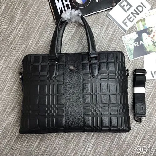 All Categories 💚 Top Version Men's Bags 💚 Burberry 2022 Official New Burberry Cowhide Briefcase Wholesale 58002200 High Quality Specifications: 38-28-7CM