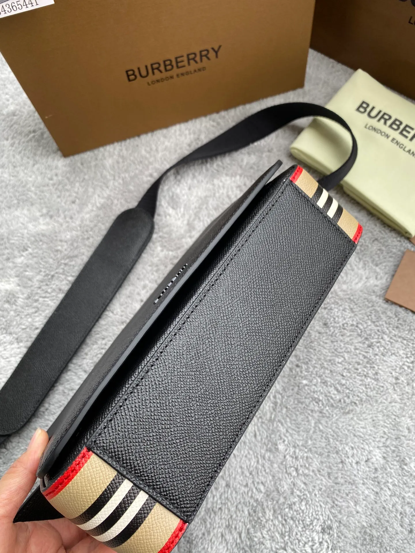All categories Burberry men's bags (Burbrry) Burberry original order 2361
