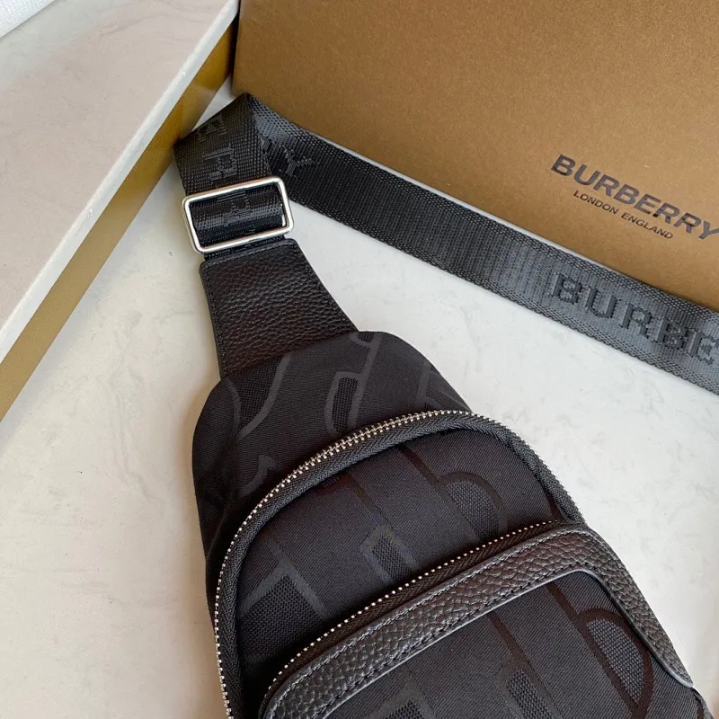 All categories 💚 Top version men’s bags 💚 Burberry 2024 official website new Burberry chest bag