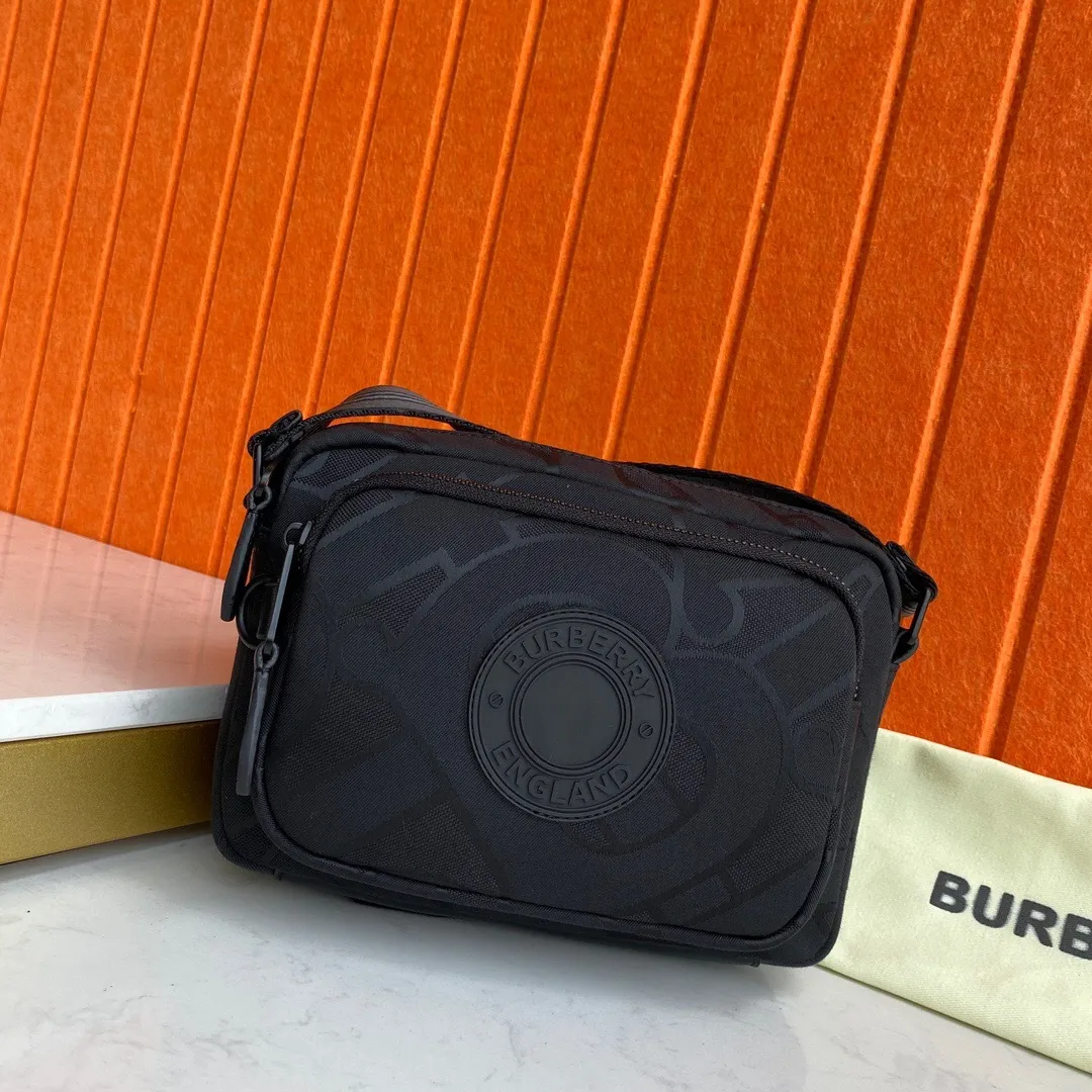 All categories 💚 Top version men’s bags 💚 Burberry 2024 official website new Burberry crossbody bag